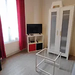Charming Parisian Studio!