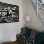 Charming Parisian Studio! Apartment