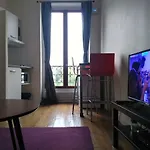 Charming Parisian Studio!