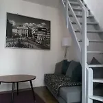 Charming Parisian Studio! Apartmán *