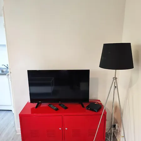 Charming Parisian Studio!