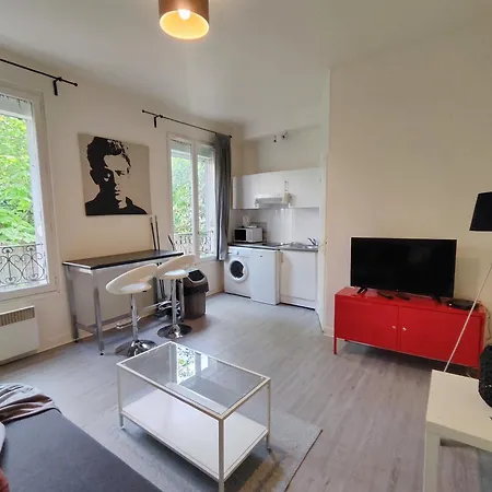 Apartamento Charming Parisian Studio! Ivry-sur-Seine