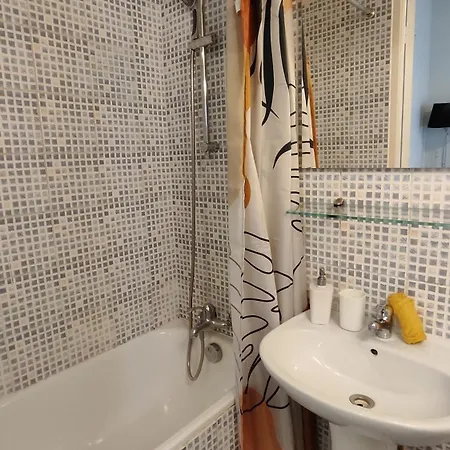 Charming Parisian Studio! * Ivry-sur-Seine