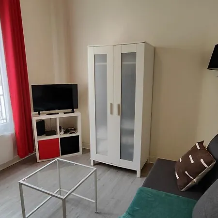 شقة Charming Parisian Studio!