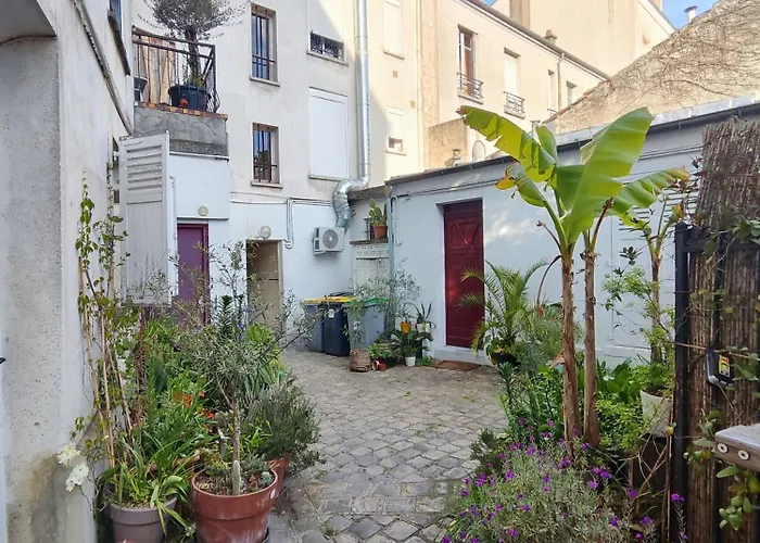 Lägenhet Charming Parisian Studio!