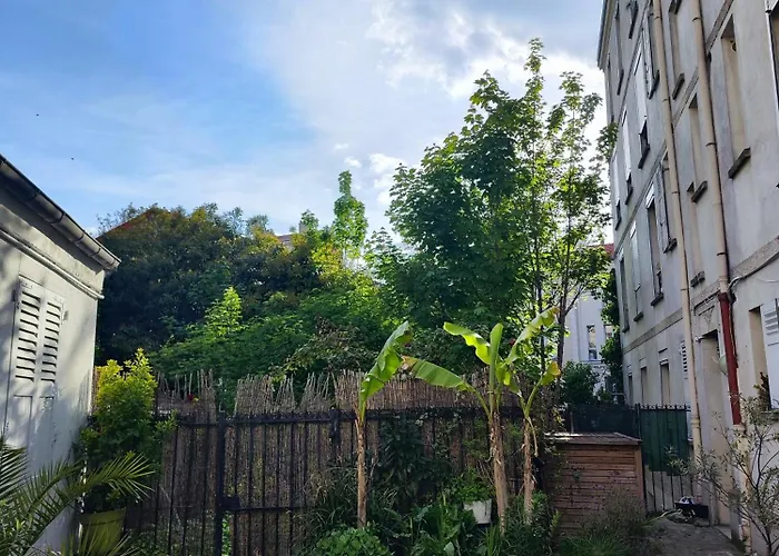 アパート Charming Parisian Studio! イヴリー＝シュル＝セーヌ