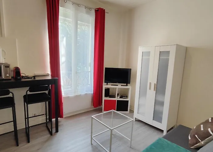 Lägenhet Charming Parisian Studio! *