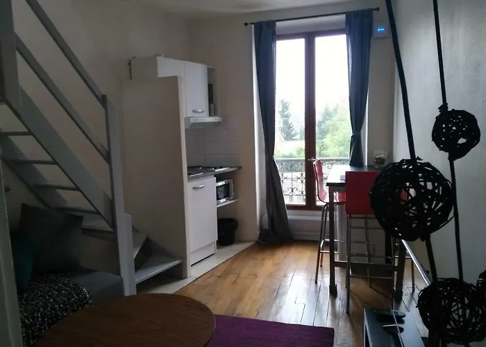 Charming Parisian Studio! * イヴリー＝シュル＝セーヌ